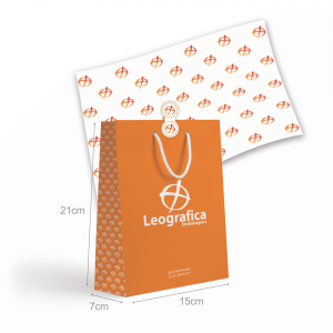 Kit 1 - 50 Sacola SL04 + 50 Lacres + 50 Papel de Seda Papel offset 180g Tamanho sacola 15x21x7cm Sacola colorida com com logo colorida   Indicado: Clínicas Odontológicas, lojas de smartphones, óticas, moda fitness, artesanato.
