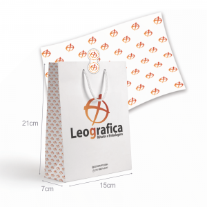 Kit 1 - 50 Sacola SL04 + 50 Lacres + 50 Papel de Seda Papel offset 180g Tamanho sacola 15x21x7cm Sacola branca com com logo colorida ou 1 cor   Indicado: Clínicas Odontológicas, lojas de smartphones, óticas, moda fitness, artesanato.