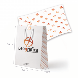 Kit 1 - 50 Sacola SL06 + 50 Lacres + 50 Papel de Seda Papel offset 180g Tamanho sacola 20X30X10 Sacola branca com com logo colorida ou 1 cor   Indicado: Perfumes, cosméticos, lingerie, moda fitness, velas aromáticas, canecas e outros.