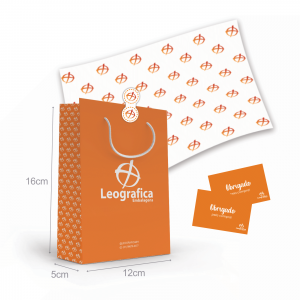 Kit 2  PREMIUM - 50 Sacola SL02 + 50 Lacres + 50 Papel de Seda + 50 Cartões Agradecimento Papel offset 180g Tamanho sacola 12x16x5cm Sacola colorida com logo colorida   Indicado: Semijoias e acessórios, maquiagens, cosméticos (frascos pequenos)
