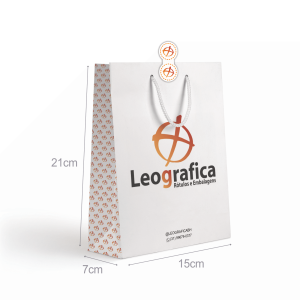Kit 3 Essencial - 50 Sacola SL04 + 50 Lacres Papel offset 180g Tamanho sacola 15x21x7cm Sacola branca com com logo colorida ou 1 cor   Indicado: Clínicas Odontológicas, lojas de smartphones, óticas, moda fitness, artesanato.
